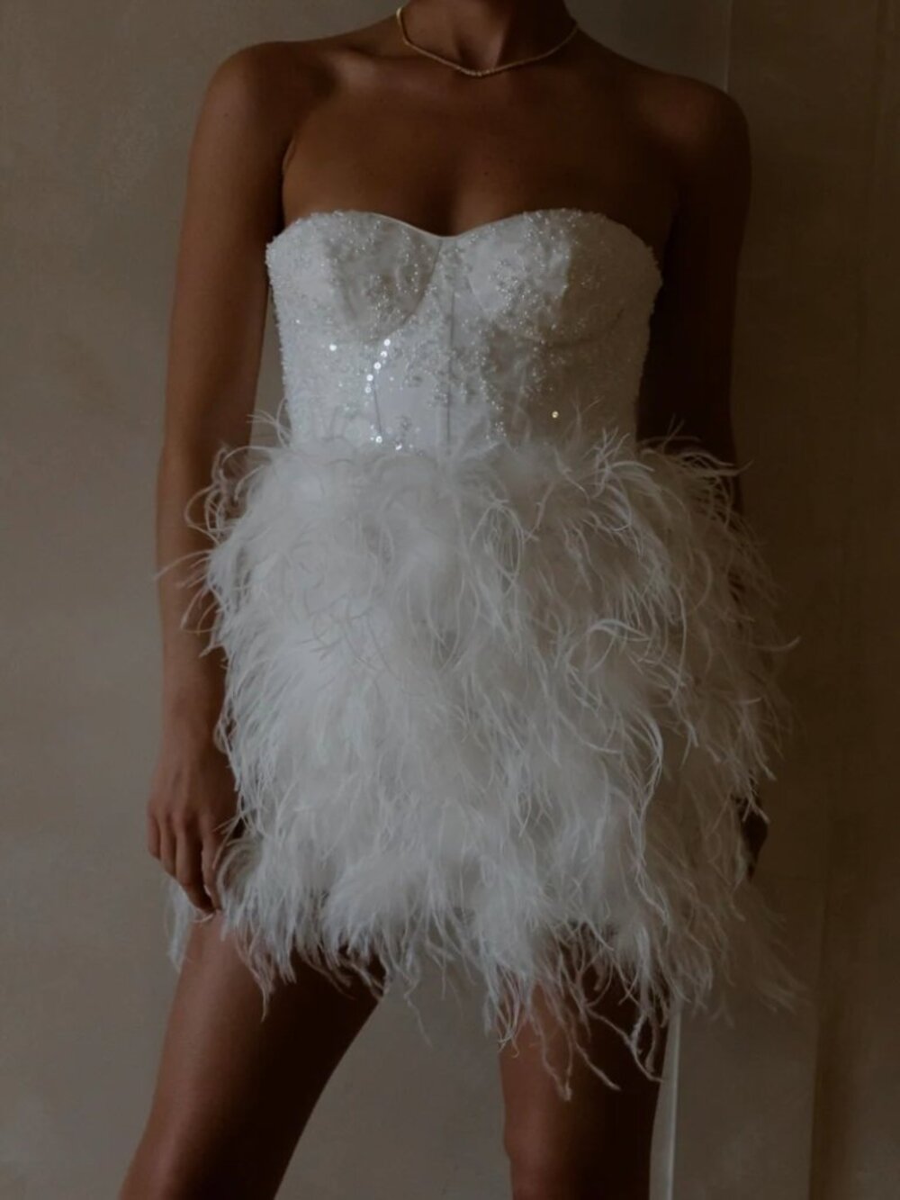 UNTAMED PETALS BY AMANDA JUDGE White Strapless Feather Mini Dress